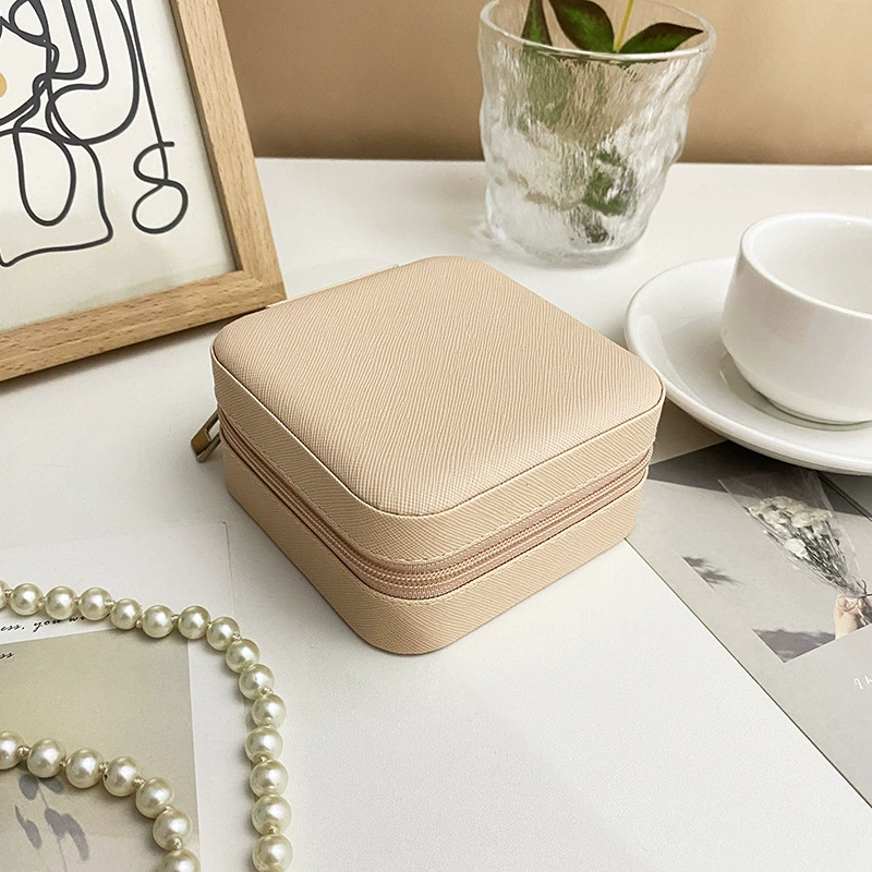 Travel Ring Necklace Storage Box Portable from Yomiego