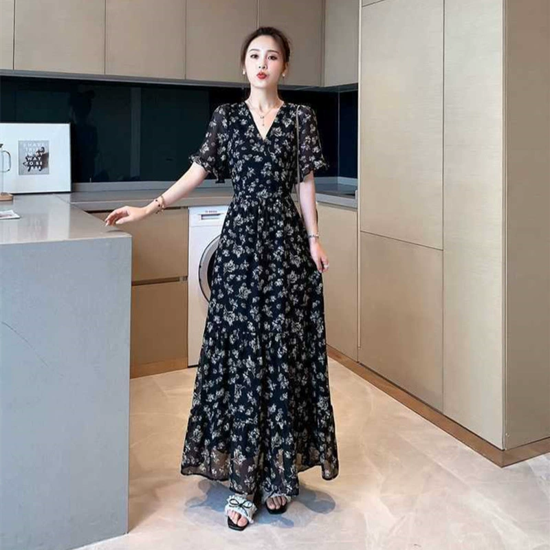 Новое платье сказочного темперамента Лето 2023 Новая женская цветочная шифоновая длинная юбка с V-образным вырезом и высокой талией тонкая юбка