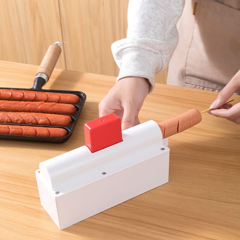 でんぷんの腸は串の神器のすねの腸を通して花器のソーセージを切って急速に開花します。|undefined