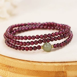 手链;挂饰挂件;项链