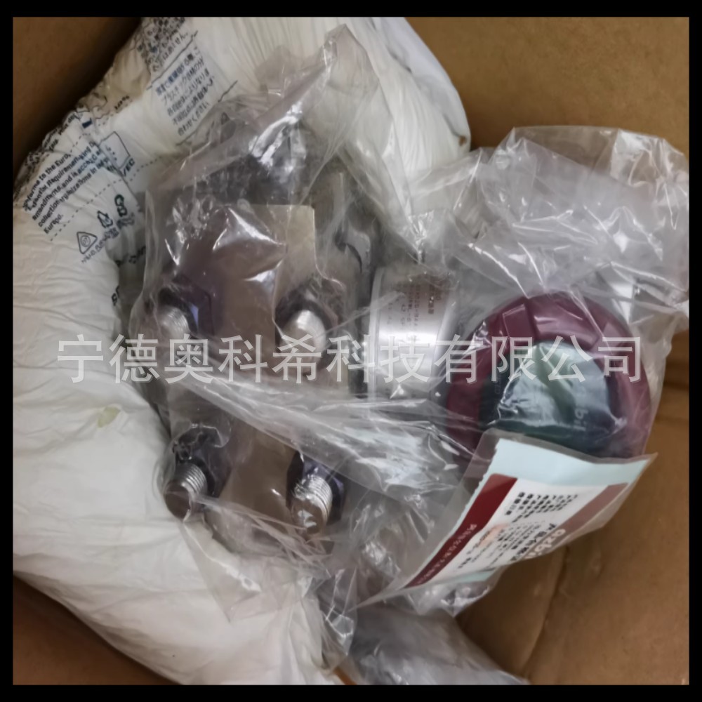 山武阀门定位器 AVP302-RSD3A变送器 GTX82G-BAAATCC 0-42MPa议价