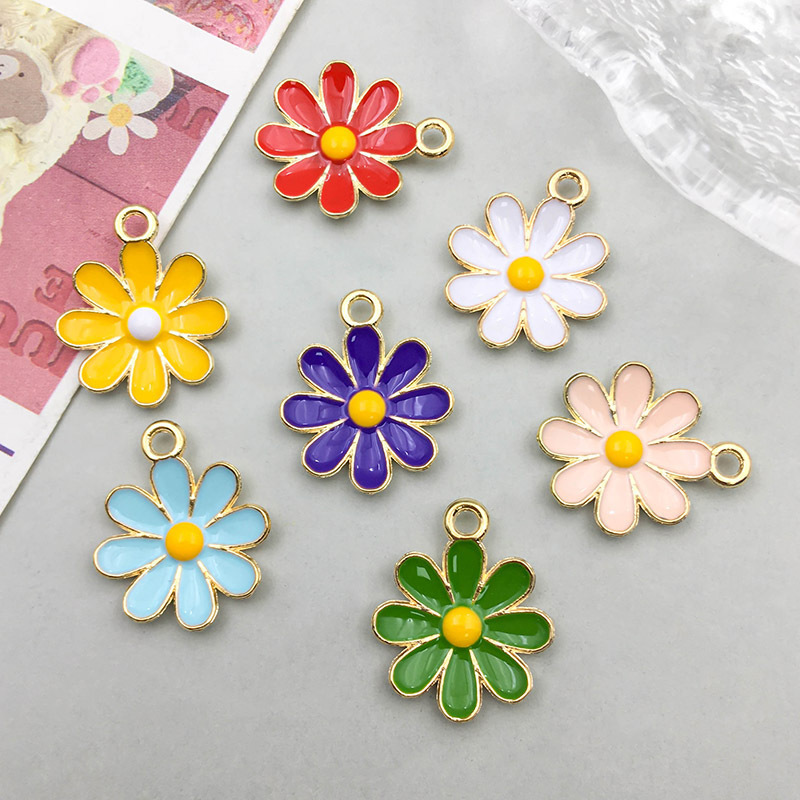 Oil Dropping Simulation Mini Ten Color Daisy Alloy Pendant Creative DIY Beaded Bracelet Necklace Accessories Pendant