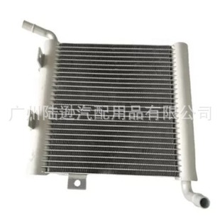 Applicable to Land Rover Jaguar Star Pulse L560 auxiliary radiator water tank LR092120 LR140294
