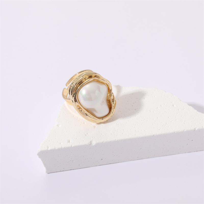 Fashion Irregular Copper Inlay Pearl Open Ring