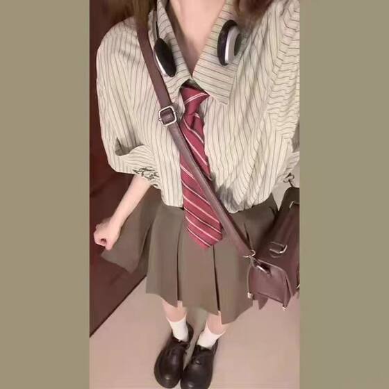 Hong Kong Style Vintage Green Striped Shirt Women's Short-sleeved Japanese Style Loose College Style JK Casual Shirt Women's Chic Top
