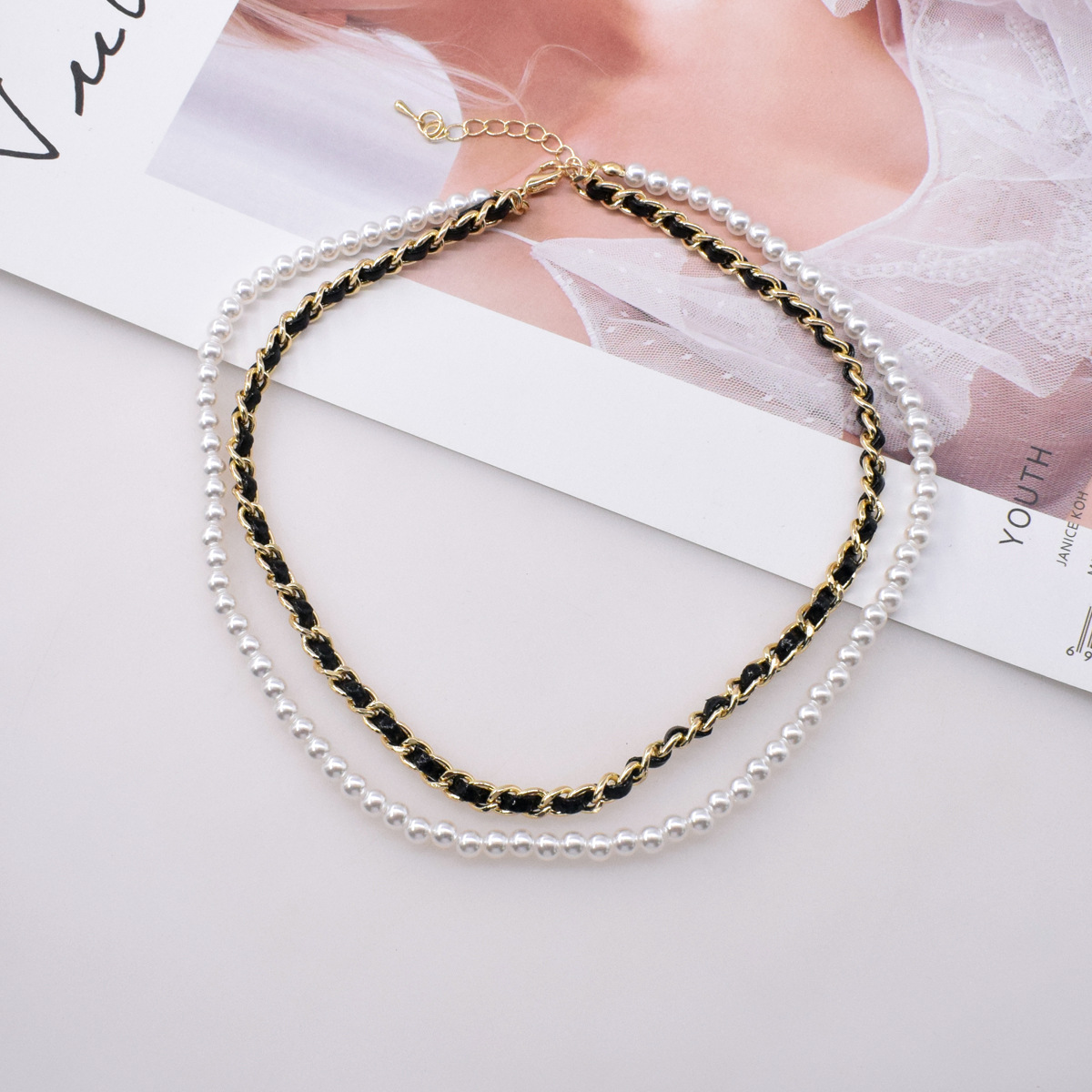 Fashion Double Layered Leather Braided Pearl Clavicle Chain display picture 2