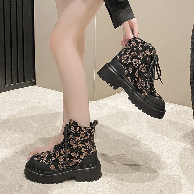 Mode für Damen im Herbst und Winter 2024 mit großem Aufdruck, neue Artikel mit runder Spitze und dicker Sohle, Martin-Stiefel für Damen_voghion.com