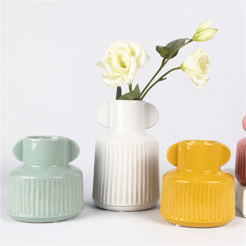 北欧创意陶瓷花瓶摆件简约客厅插花家居装饰插花工艺品条纹花瓶