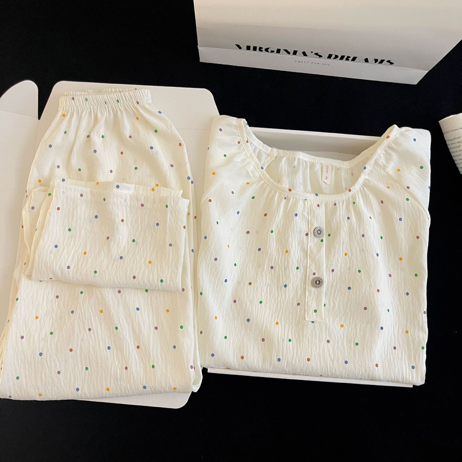 Pijamas de algodón nubes al por mayor transfronterizos de mangas largas dulces de dibujos animados collar redondo se puede usar con ropa de casa de primavera y otoño