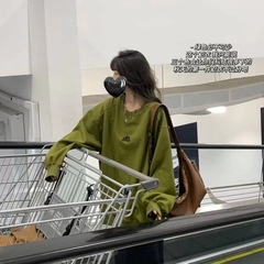 牛油果绿色秋季薄款卫衣女2025新款爆慵懒风宽松韩版休闲圆领上衣