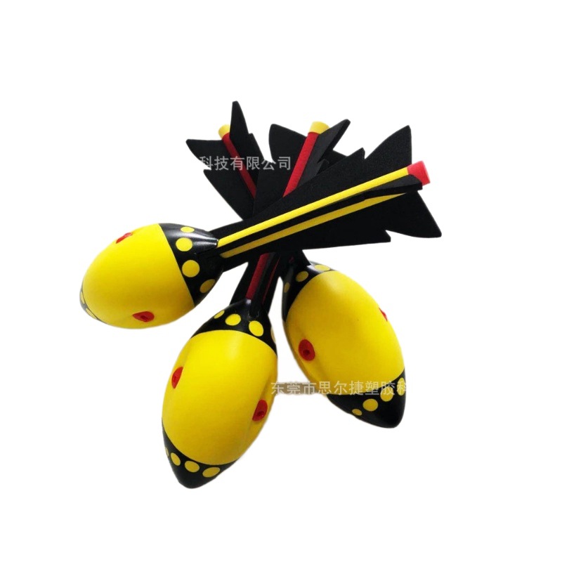 Bola de vuelo PU espuma silbato bola dardos bola cohete bola silbido bola lanzando bola silbato Bola de presión fábrica pelo directo