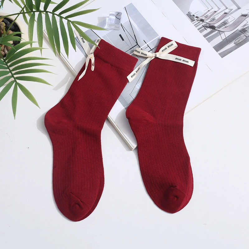 Весенние и летние носки до середины икры Xiaohongshu Instagram с бантом, однотонные, из чистого хлопка, красные, аксессуары, женские носки, праздничные носки на год рождения по китайскому зодиаку