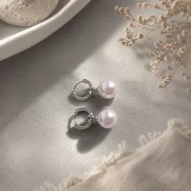 项链;耳钉;耳环
