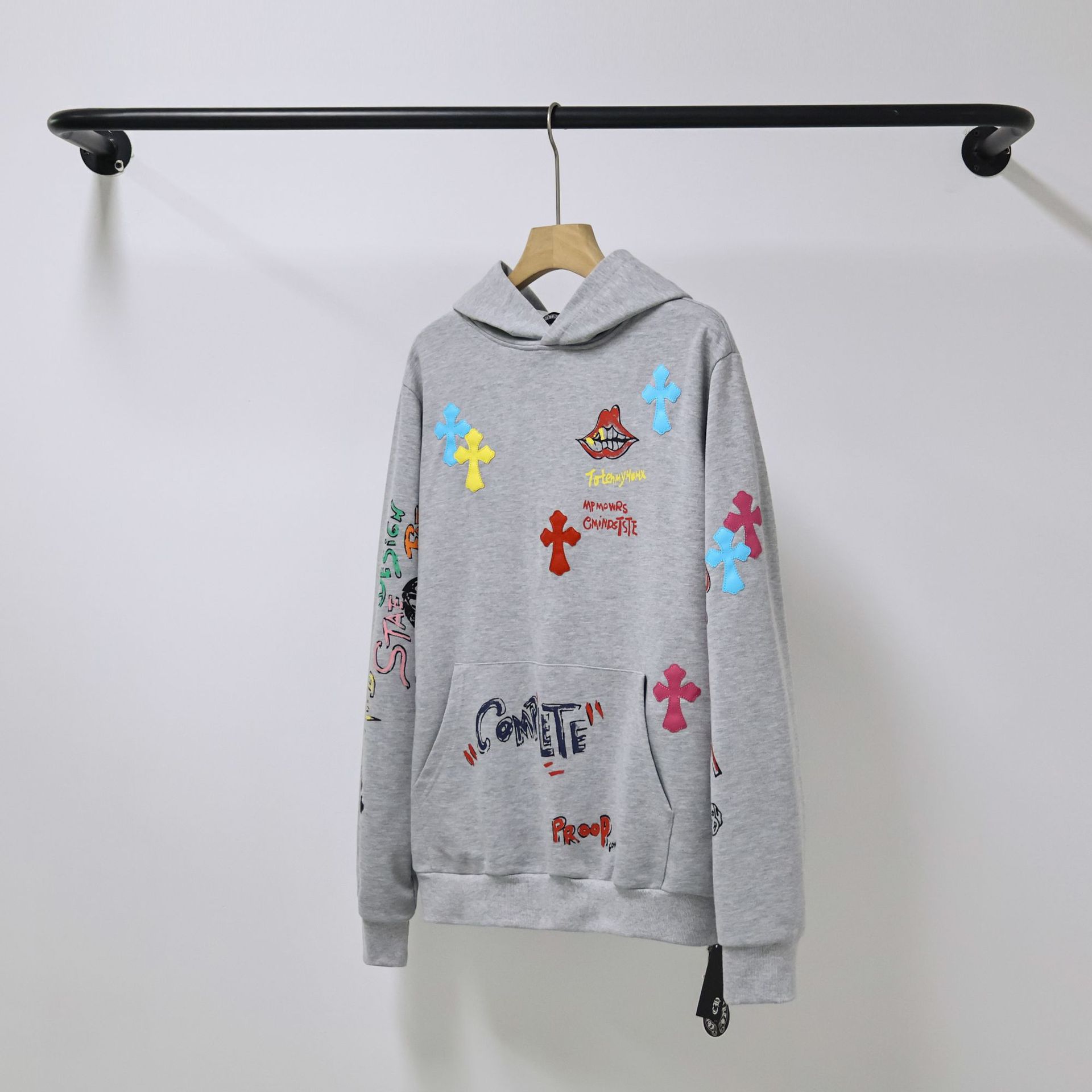 Versión correcta transfronteriza de Croo Chrome Hearts Camiseta de manga larga con estampado de algodón de alta calidad para hombres y mujeres al por mayor en stock