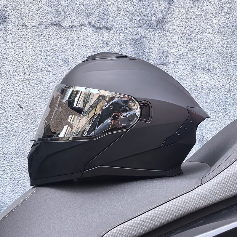 LVS3C certificado casco de motocicleta estándar nacional para hombres y mujeres casco de cara a cara casco de locomotora de verano seguridad general de cuatro estaciones