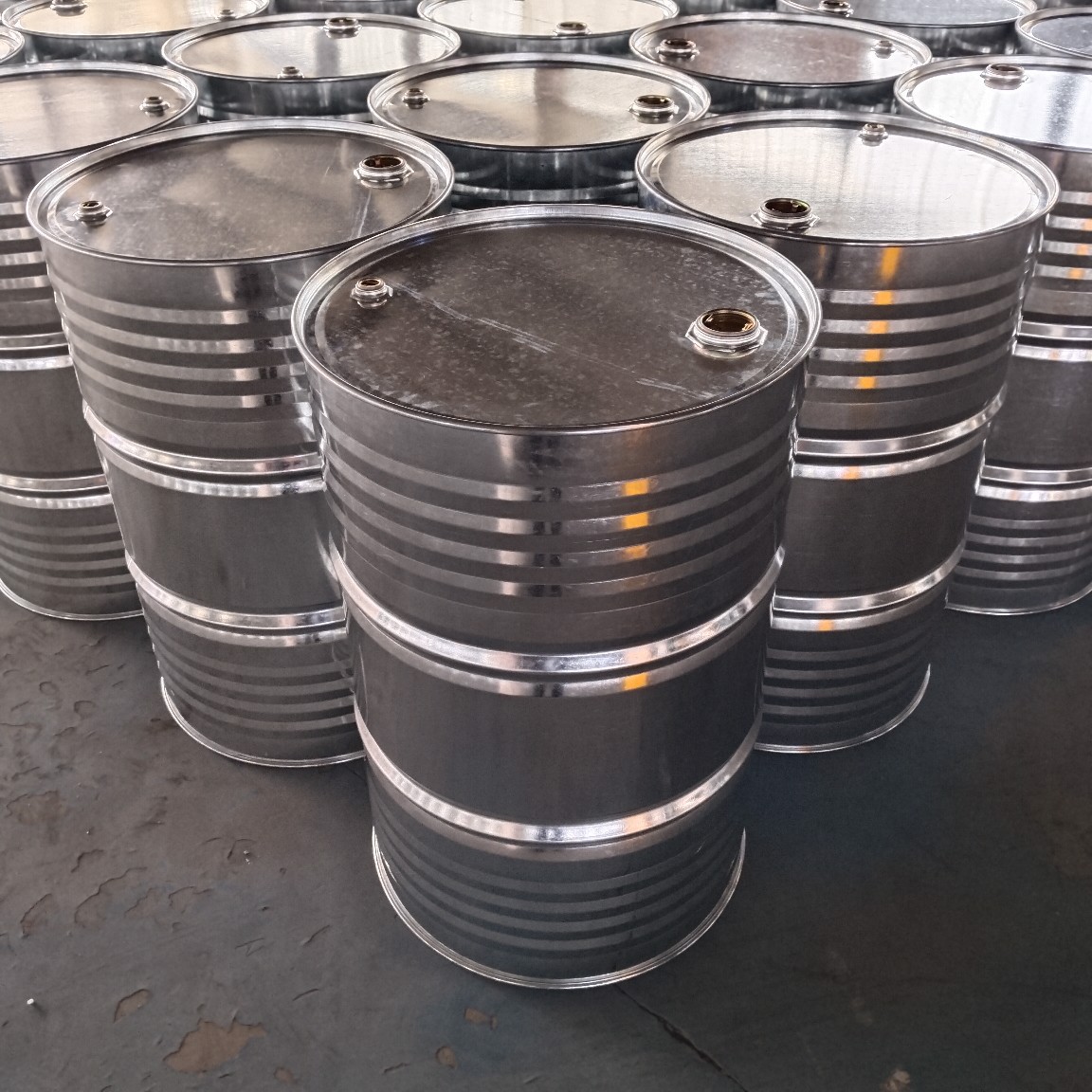 山东200升镀锌桶生产厂家，翻新铁桶批发 量大可谈价 万硕