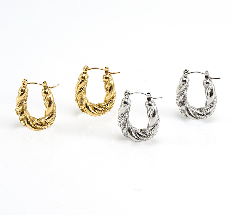 Daily Occasion 304 Stainless Steel Material U Shape Pattern Fashion U Shape Titanium Steel Plating Hoop Earrings 1 Pair