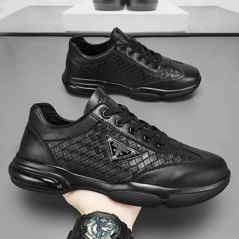 批发新款男潮流百搭厚底休闲皮鞋英伦风黑色系带工作鞋司机驾车鞋