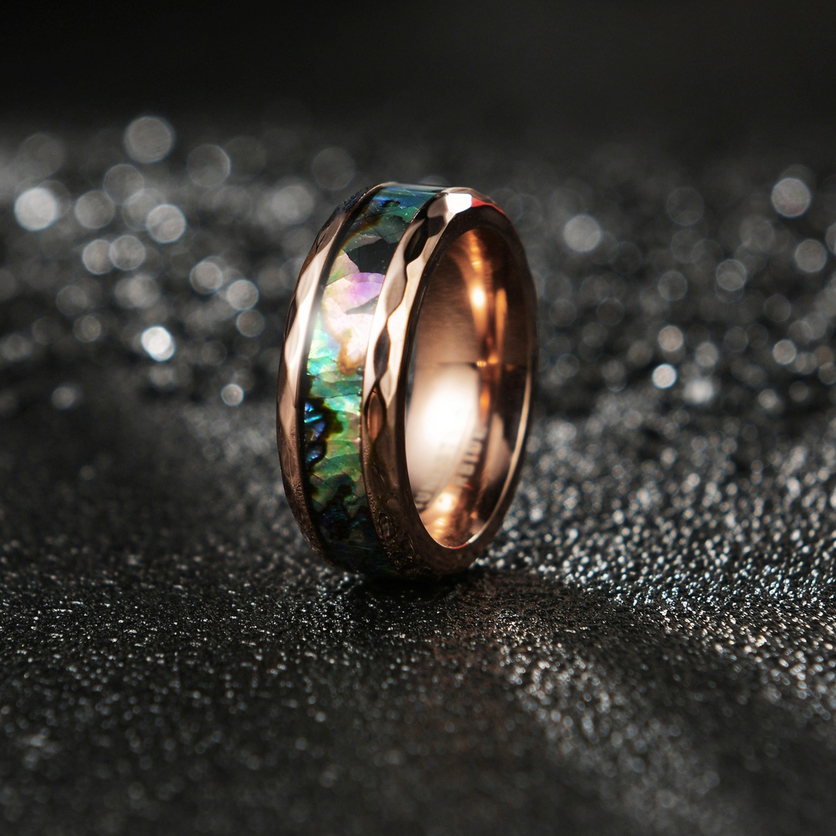 European And American Cross-border Wholesale Diamond Cut Edge Black Plated Tungsten Steel Abalone Shell Ring display picture 3