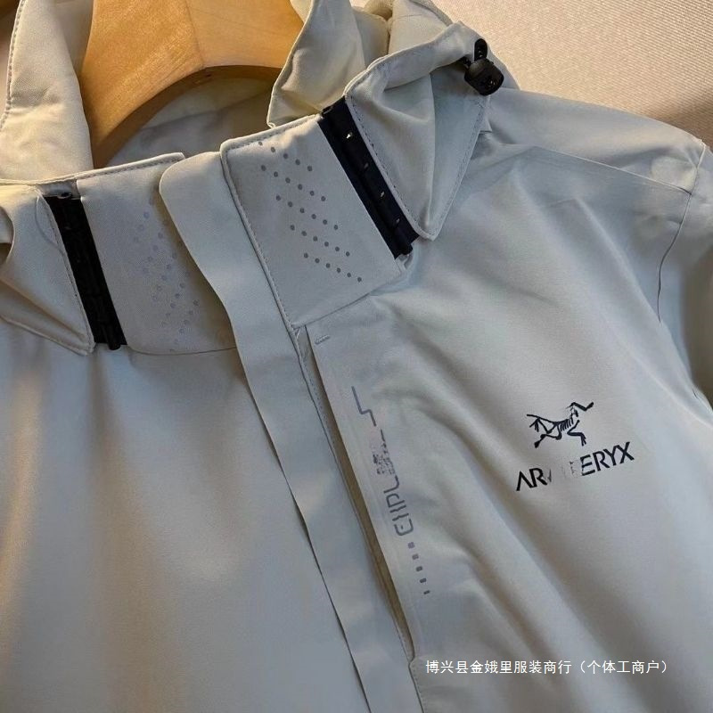 大牌始鳥祖冲锋衣男春秋外套女登山服防水防风户外风衣工装情侣|undefined