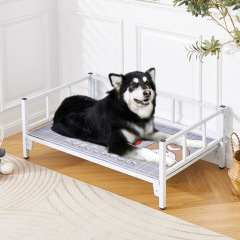 ペットベッド犬ベッド鉄製ベッド猫の巣コキベビー熊金毛ハスキー専用ベッド大型犬行軍ベッド