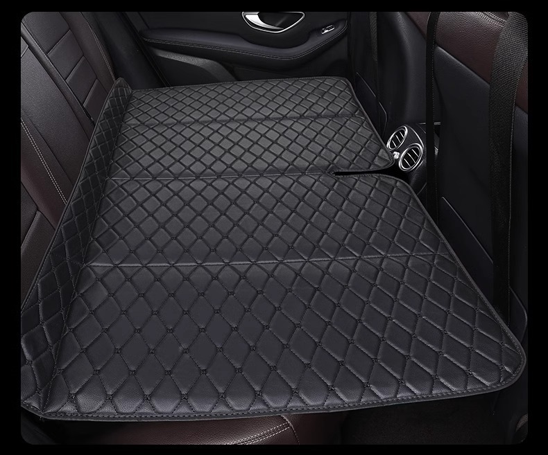 Car Travel Backseat Folding Mattress, Rear Seat Sleeping Pad, Car-Mounted Children's Sleeping Bed, Universal Folding Bed for Road Trips