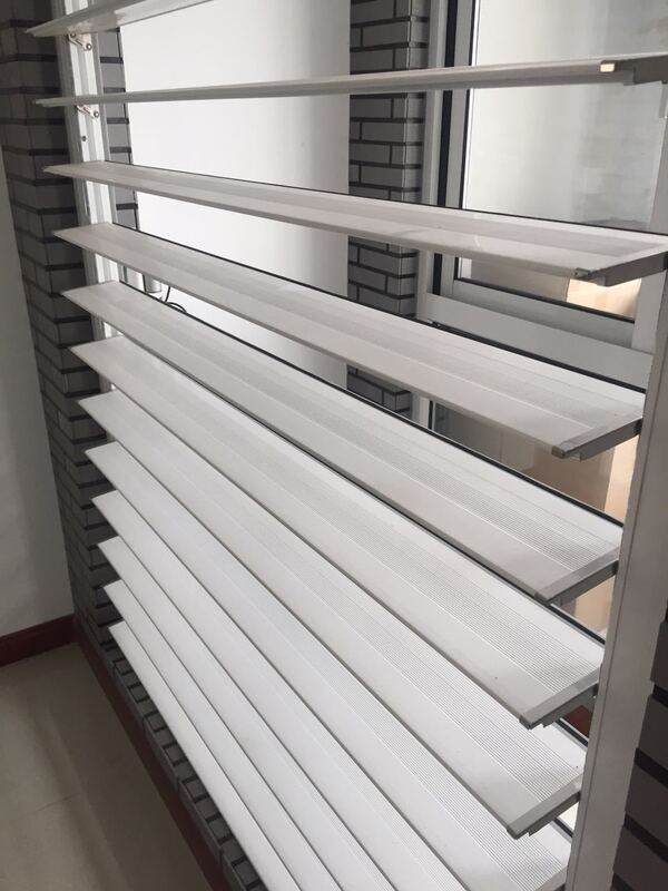 Tuoman finished products wholesale aluminum products aluminum alloy fixed blinds electric hand-cranked adjustable ventilation window factory