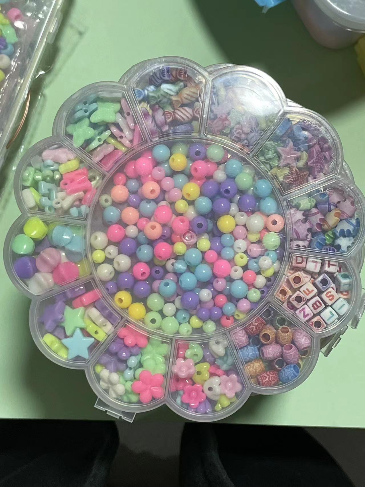 Cuentas de juguete para niños niñas hecho a mano material bricolaje paquete collar pulsera joyería con cuentas regalo educativo