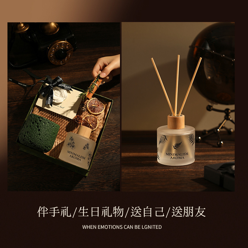 新品高级感中秋节礼物实用高档精致香薰蜡烛礼盒创意家居摆件装饰|undefined