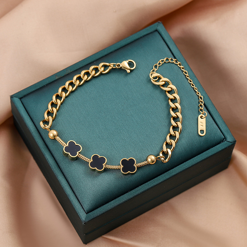 Ventas transfronterizas calientes nuevas pulseras de acero de titanio personalidad femenina de alto nivel diseño ligero de lujo moda temperamento versátil joyería de acero de titanio image 88