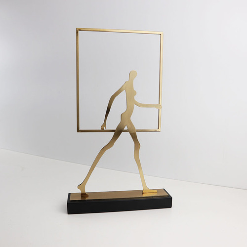 Modern simple European style light luxury gold framed portrait sculpture ornaments model house sales office soft decoration
