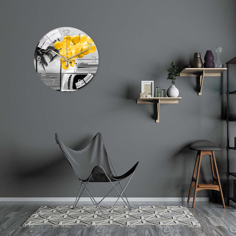 Luz nórdica de lujo Reloj de pared de Internet celebridad Luz de lujo salón dormitorio creativo moda decoración mudo simple reloj de cristal