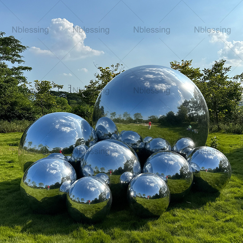 Fábrica al por mayor escenario inflable gran decoración de actividad colgante bola espejo pvc bola espejo inflable