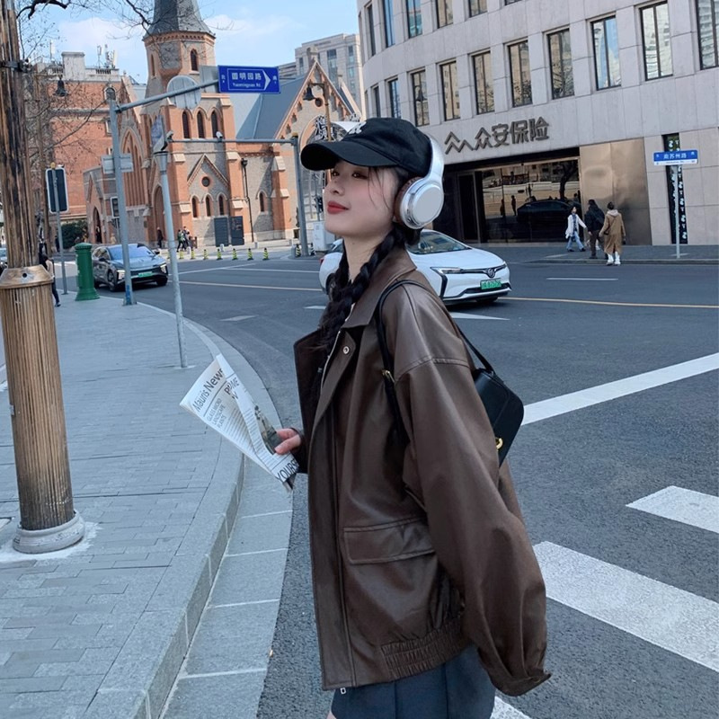 Women's Short Leather Jacket 2025 Early Autumn New Hong Kong Style Black Pu Petite American Retro Motorcycle Jacket