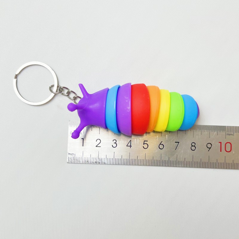 Caterpillar keychain, nasal slug, small plastic pressure relief puzzle pendant, slug, cute children's toy
