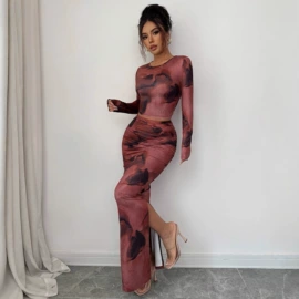 女式T恤;连衣裙;女式夹克