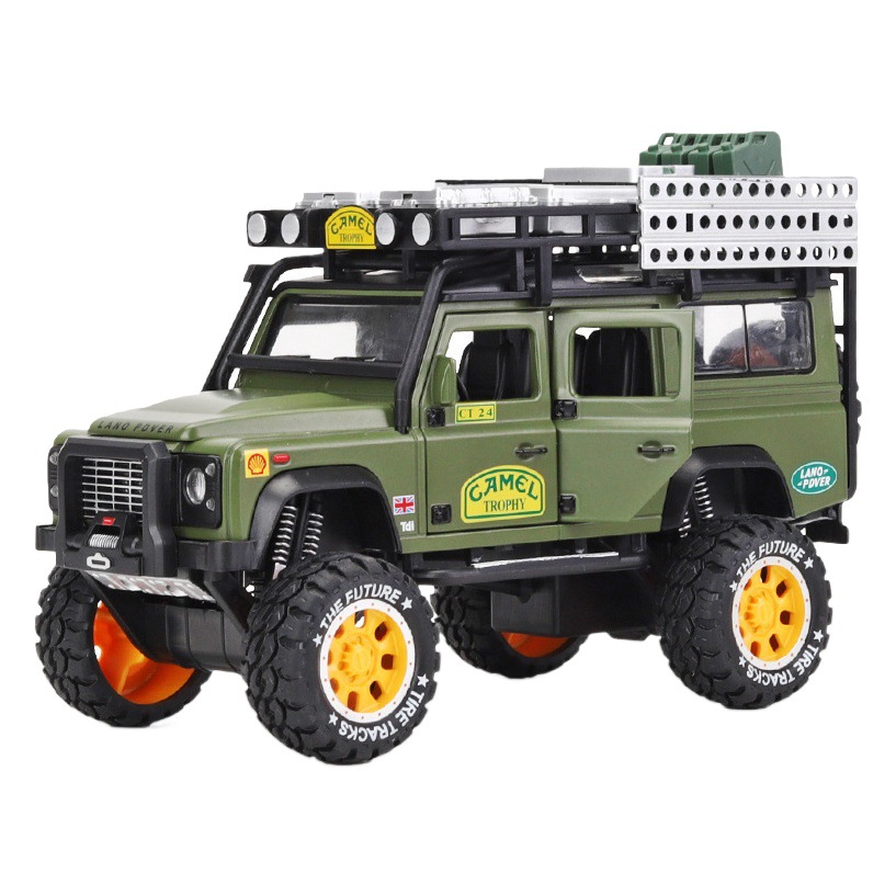 Xinao aleación coche Modelo 1: 28 Lu Hu guardia camello off-road tire hacia atrás 6 Puerta Abierta juguete coche sonido y luz modelo Decoración
