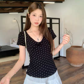 肥柒柒大码气质显瘦领百搭夏季设计感波点法式短袖上衣女8028
