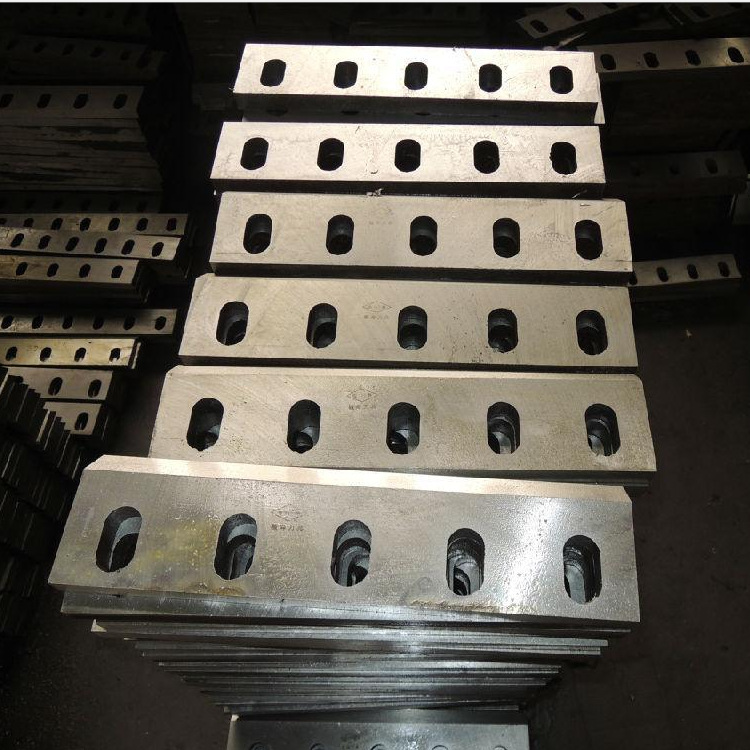 楠峰生产 硬度高抗弯锯骨机合金刀片 台板机粉碎机用合金刀片