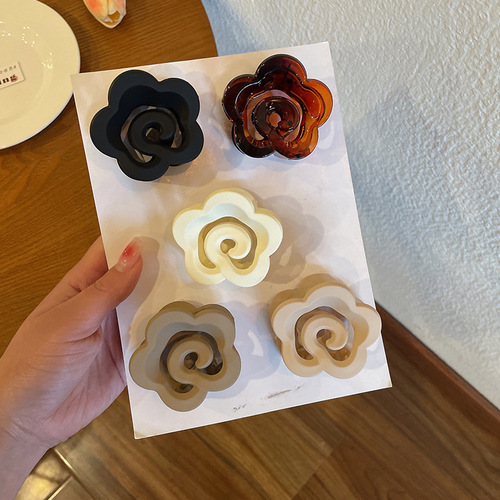  New Camellia Hair Clip with Rear Head Grab, Sanding for Girls, Simple and Elegant Shark Hair Clip