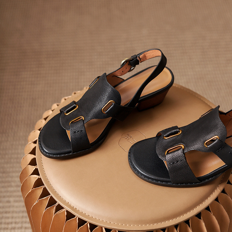 Sandal La Mã cổ điển hở mũi quai khóa gót dày nữ — Màu nâu