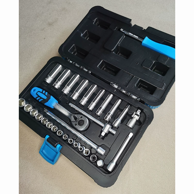 Complex tools set for repair, wrench, gloves, 30 pieces, scale 1:4