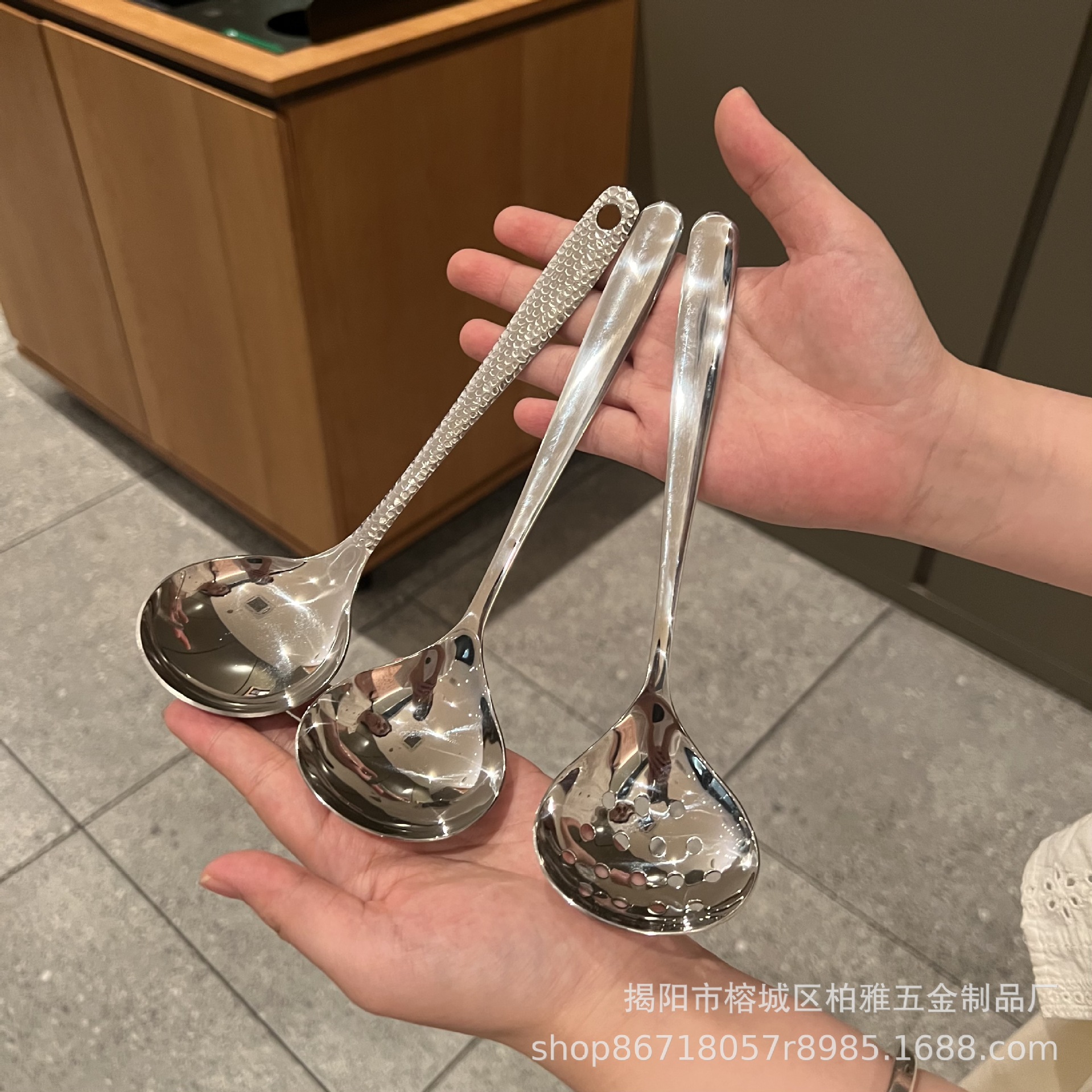 스테인레스 스틸 두꺼운 망치 패턴 스푼 크리 에이 티브 스톤 패턴 스푼 홈 다이닝 스푼 먹는 스푼 서빙 스푼 냄비
