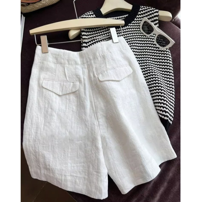 Literary and Simple Style ~ Comfortable Outfits for Summer! Basic Linen Shorts That Will Not Be Wrong, Retro Texture and Linen