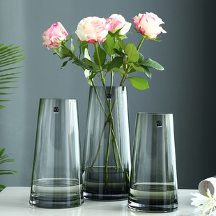 ���W�F�����s�һ�������ƿ͸���r��ˮ��ˮ�B�廨ƿ�[���͏d�д�̖