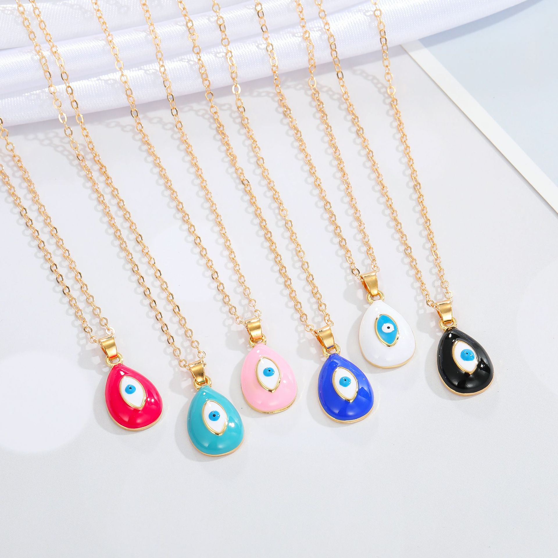 Fashion Demon Eye Water Drop Pendant Multicolor Necklace display picture 1