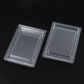 塑料盒;手办模型;成人帽