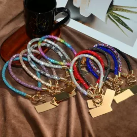 手机挂绳;手机挂件;其他手机饰品