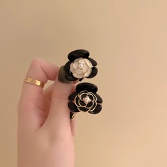 バラの花の小さいクリップの高級感の小さいサイズの頭の飾りの後頭部の半分は髪を刺します。