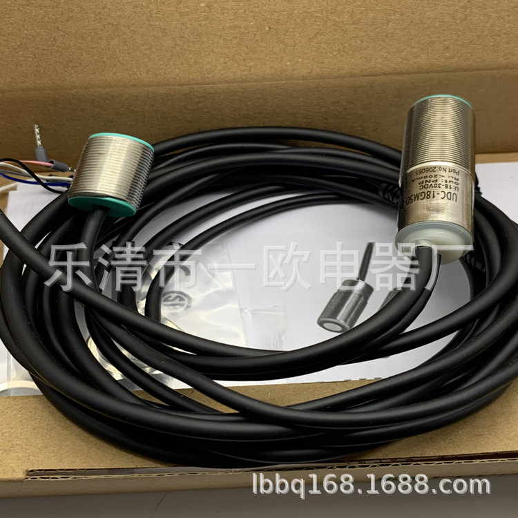 全新接近开关UDC-18GM50-255S-3E0 3E1 3E3质保一年